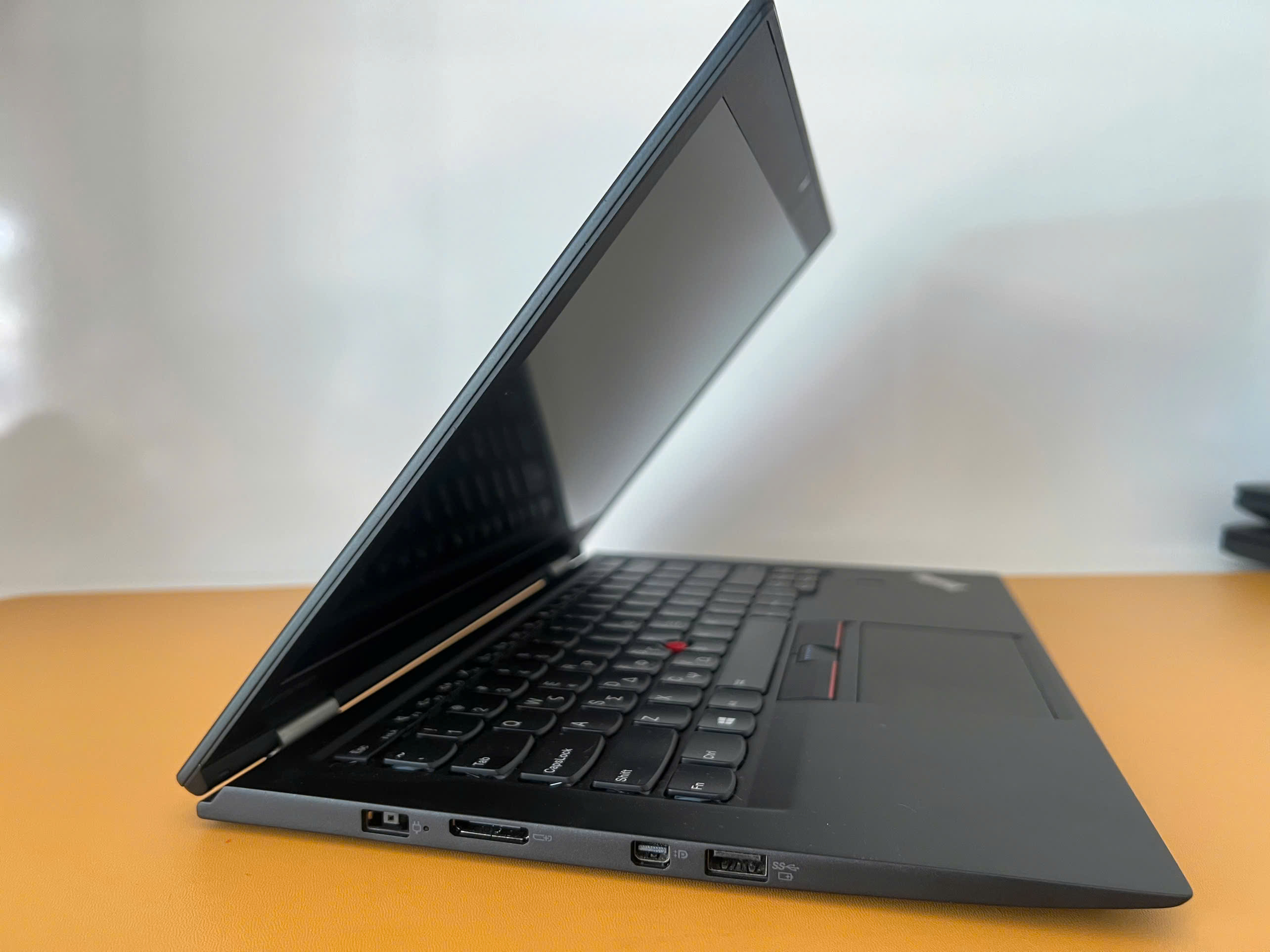 x1carboni5B.jpg